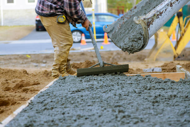 Best Local Concrete Companies  in Seven Points, TX
